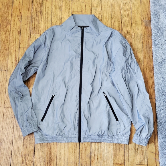 *CLOSET CLOSING 7/31* Tomboyx Highlight Reflective Windbreaker LC - Silver Small - Picture 3 of 9